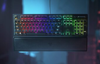 RAZER BLACKWIDOW V3 İle Efsane Devam Ediyor RAZER BLACKWIDOW V3 İle Efsane Devam Ediyor